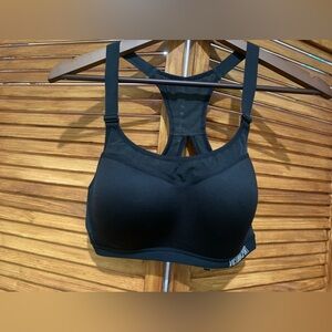 Victoria’s Secret Black Sports Bra